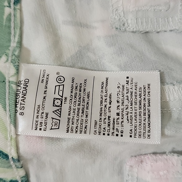 Women's Old Navy Pixie Chino Pants, Green/Pink, Size 8R, NWT - Picture 6 of 11